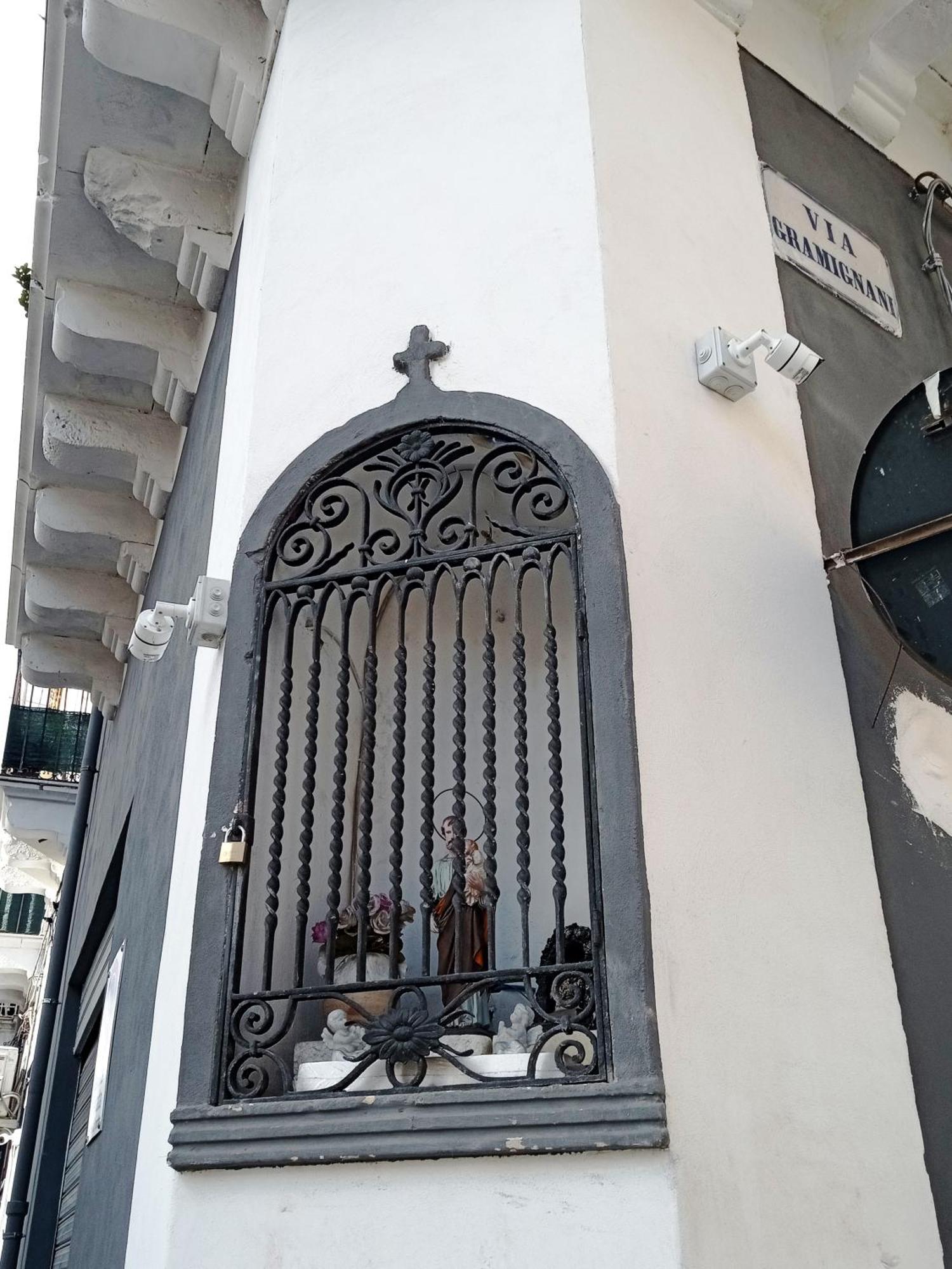 Medinat House Apartment คาตาเนีย ภายนอก รูปภาพ
