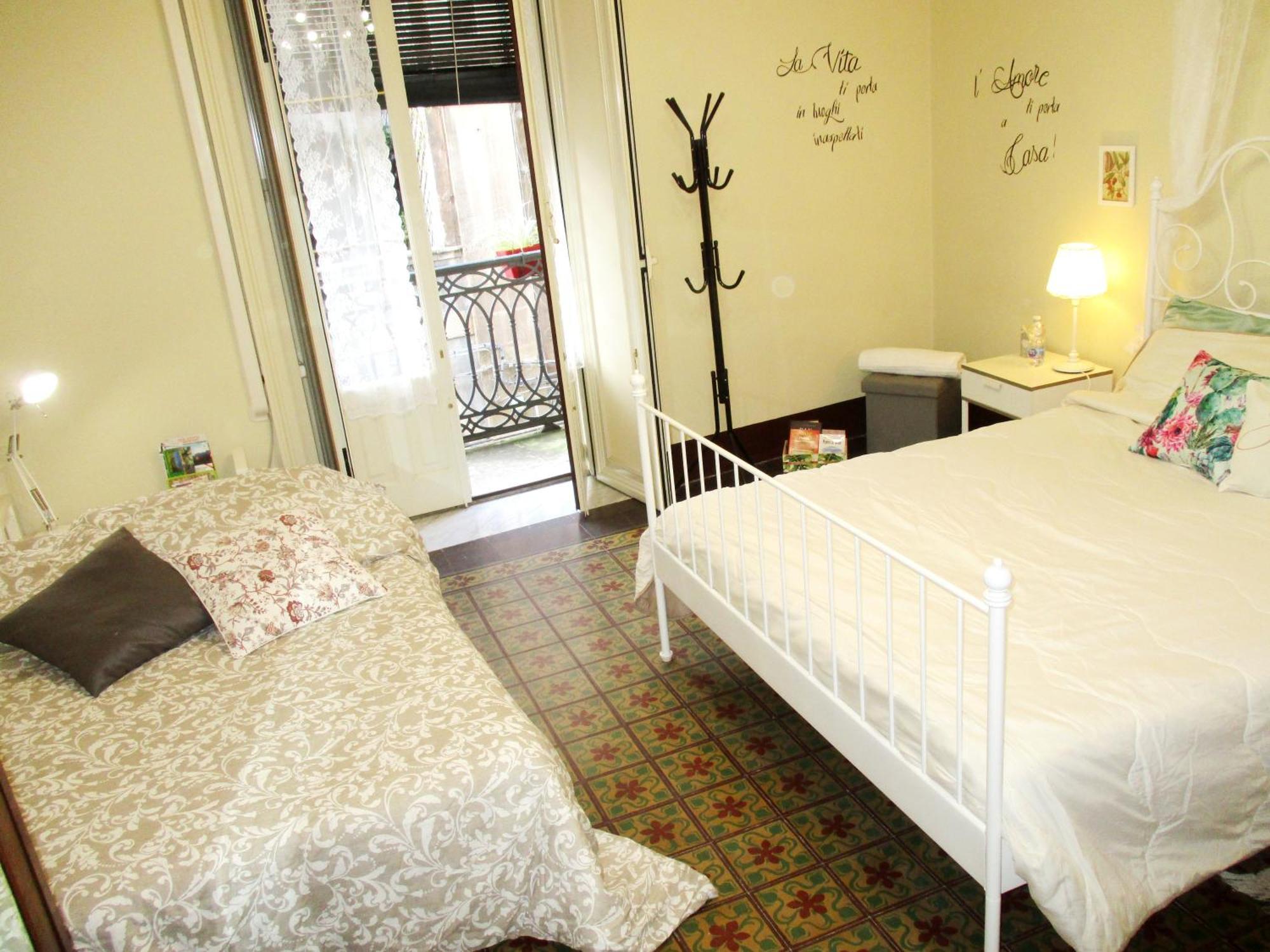 Medinat House Apartment คาตาเนีย ภายนอก รูปภาพ